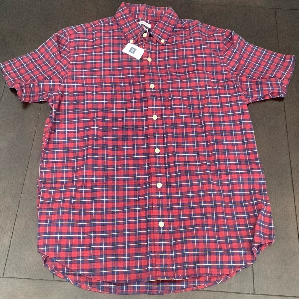Men’s Plaid Short-Sleeve Button-Down